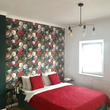 Przystanek Mdm Bed&breakfast *